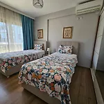 Deniz Manzarali, Plaja 100 Metre, Luks 4