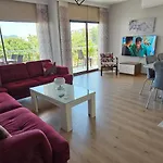 Deniz Manzarali, Plaja 100 Metre, Luks 4 *