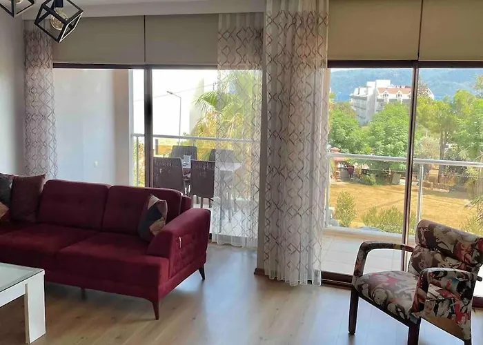 Deniz Manzarali, Plaja 100 Metre, Luks 4 Apartamento Marmaris