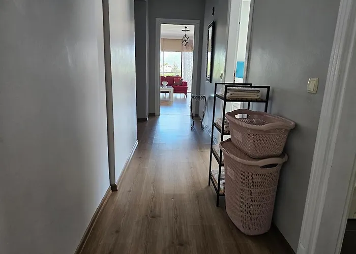 Deniz Manzarali, Plaja 100 Metre, Luks 4 Apartamento