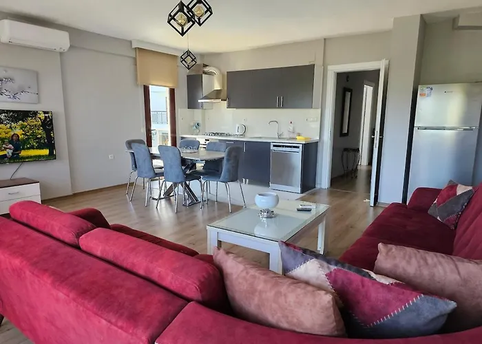 Deniz Manzarali, Plaja 100 Metre, Luks 4 Apartamento Marmaris