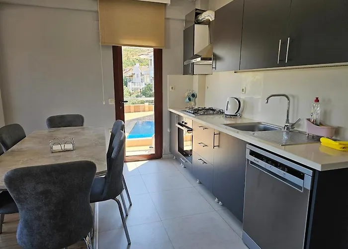 Deniz Manzarali, Plaja 100 Metre, Luks 4 Apartamento *