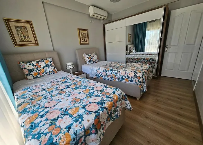 Deniz Manzarali, Plaja 100 Metre, Luks 4 Apartamento *